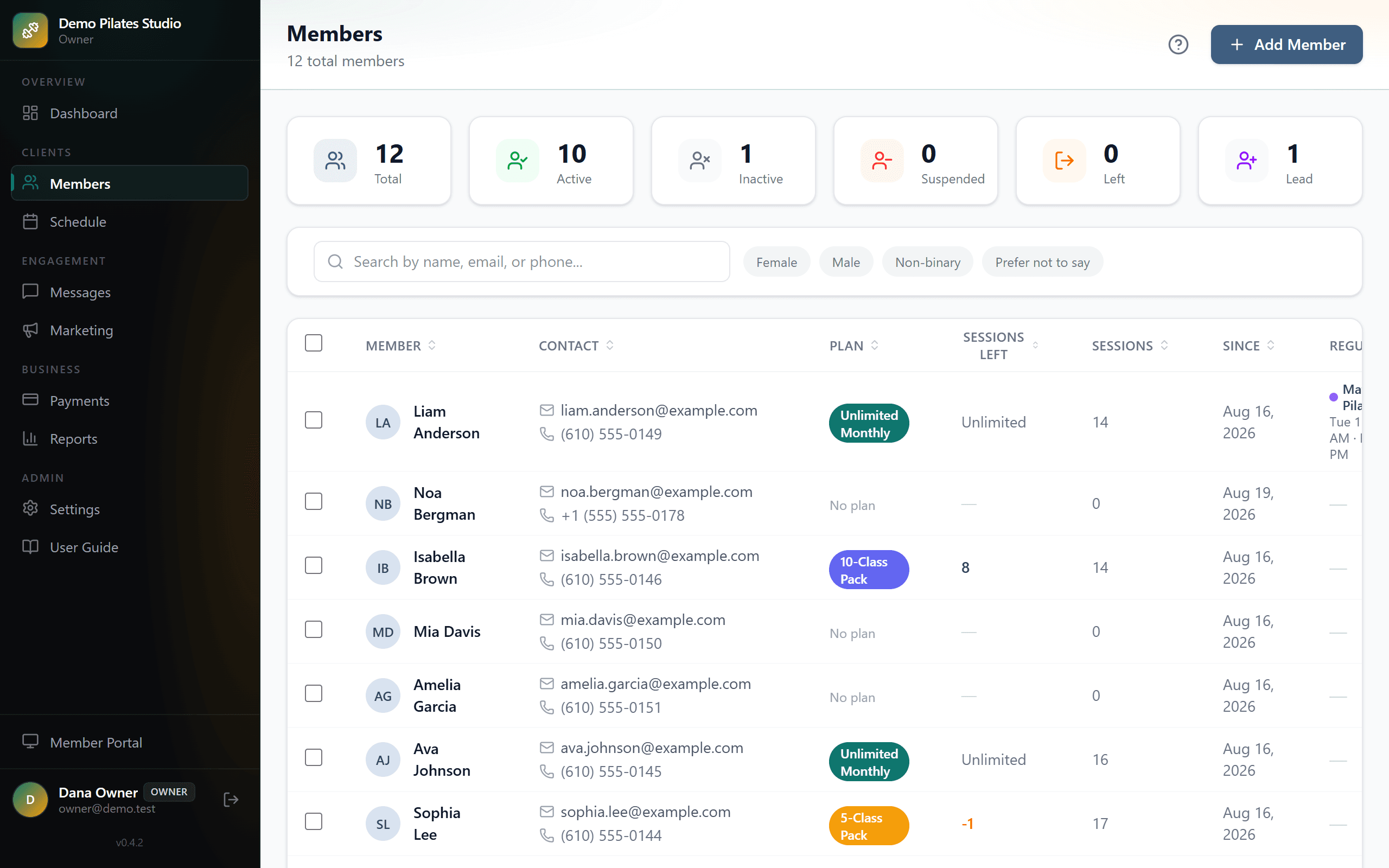 The member list, with plan status and session balances.